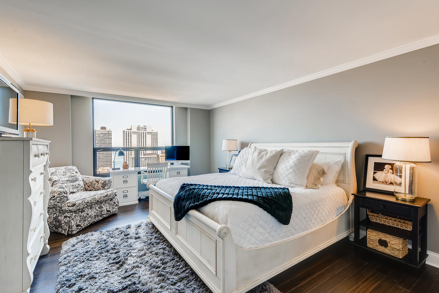 1250 N Dearborn Parkway Unit: 24B