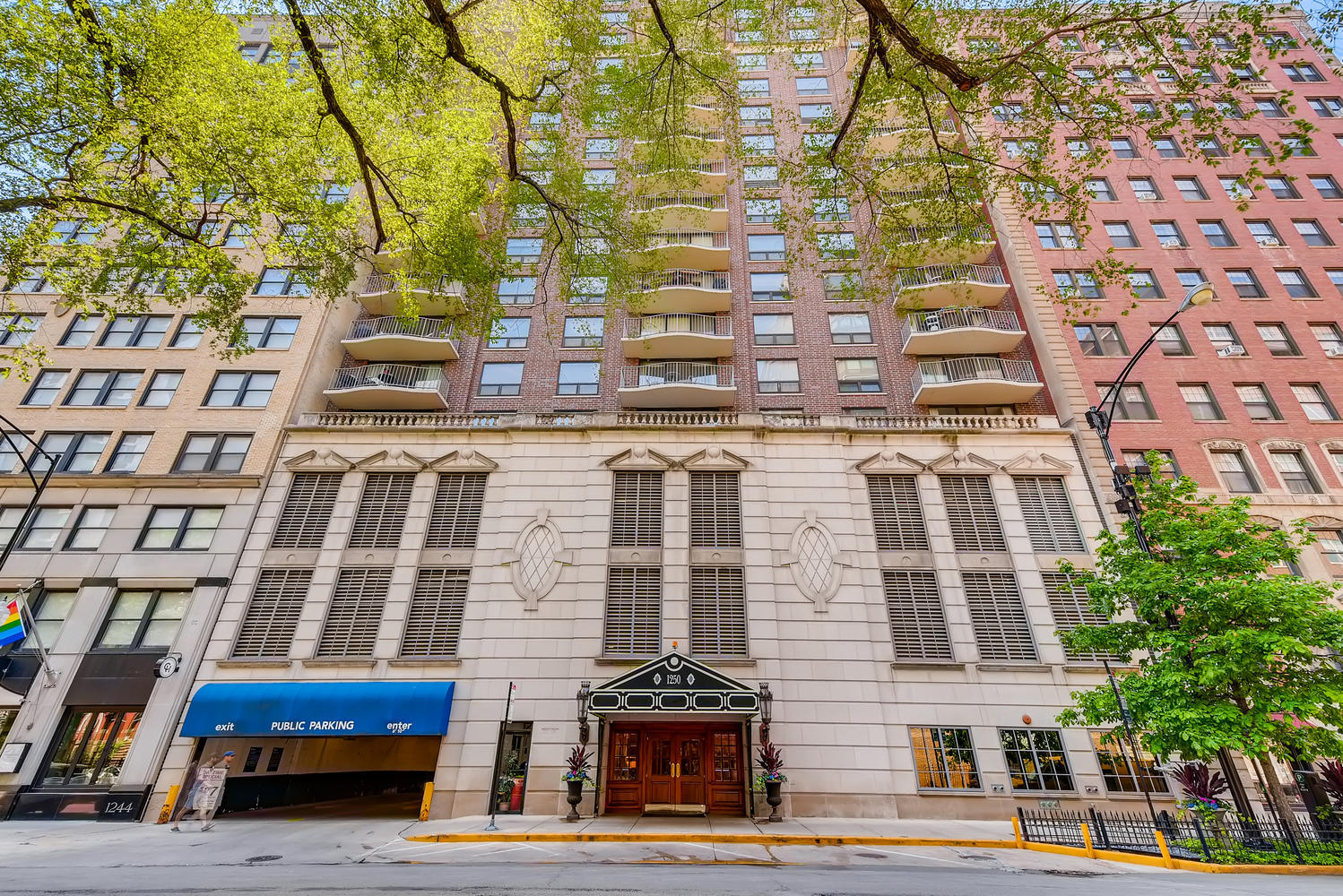 1250 N Dearborn Parkway Unit: 24B