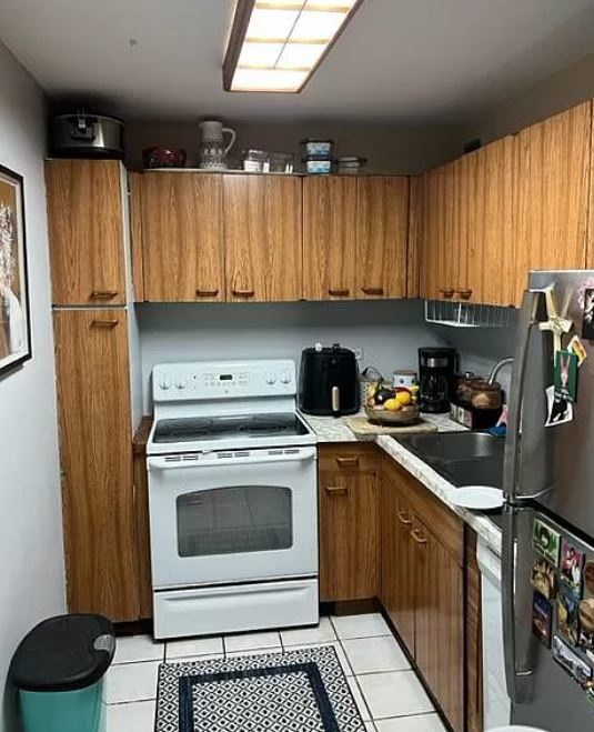 720 W Gordon Terrace Unit: 4J