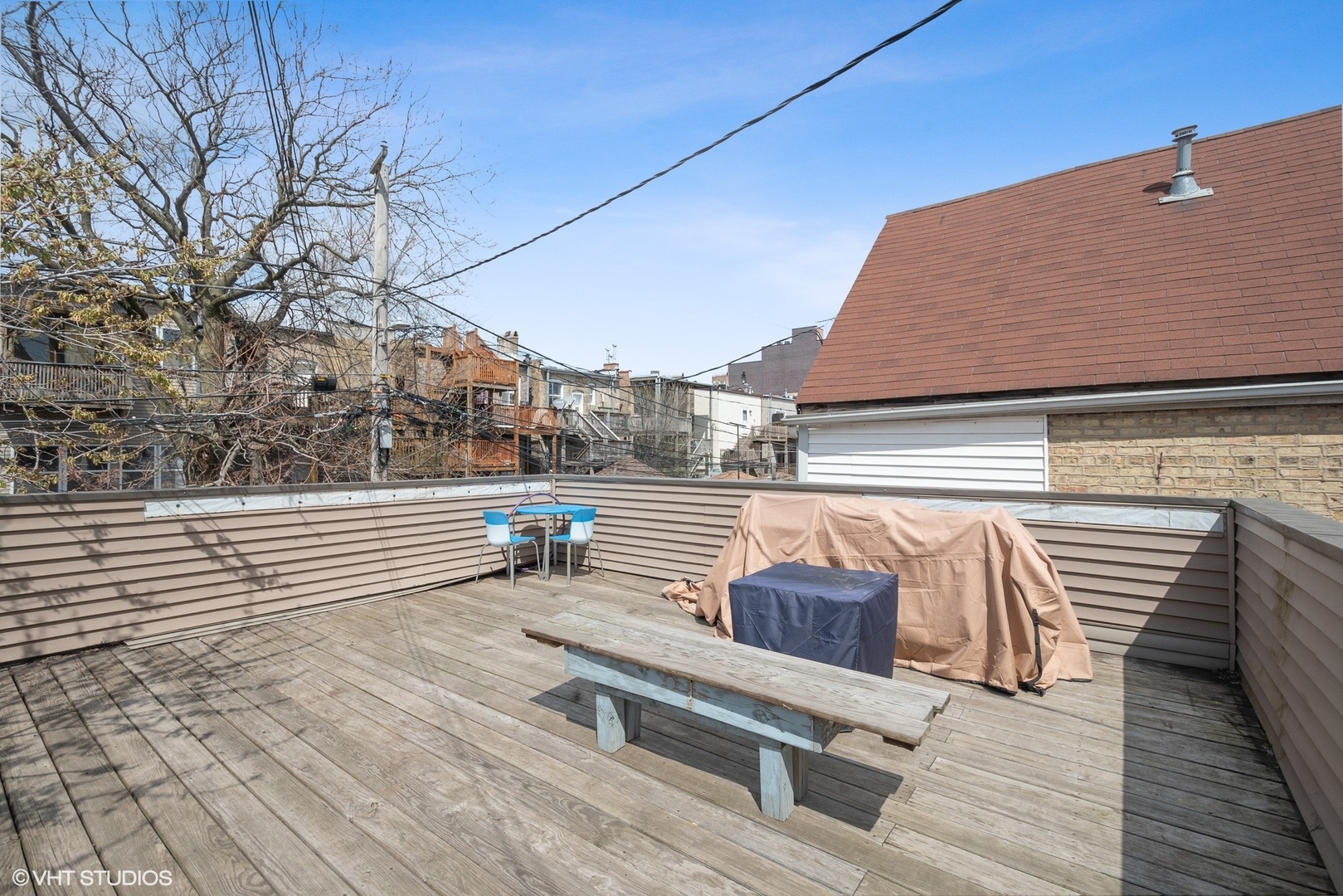 2034 W Homer Street
