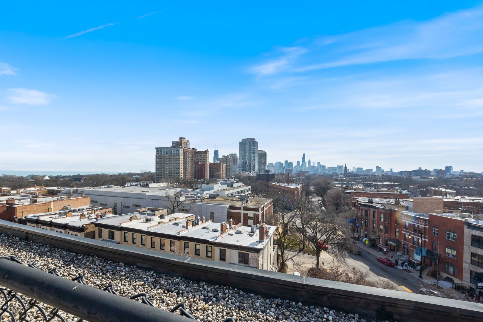 350 W Belden Avenue Unit: 516