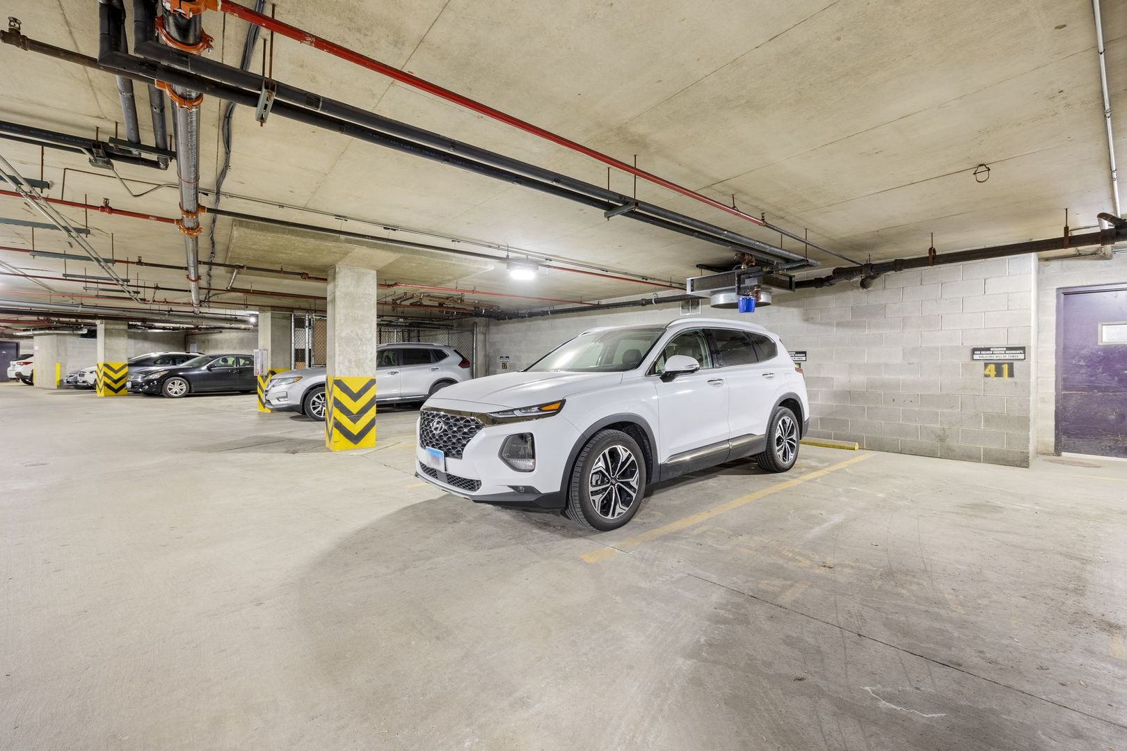 350 W Belden Avenue Unit: 516