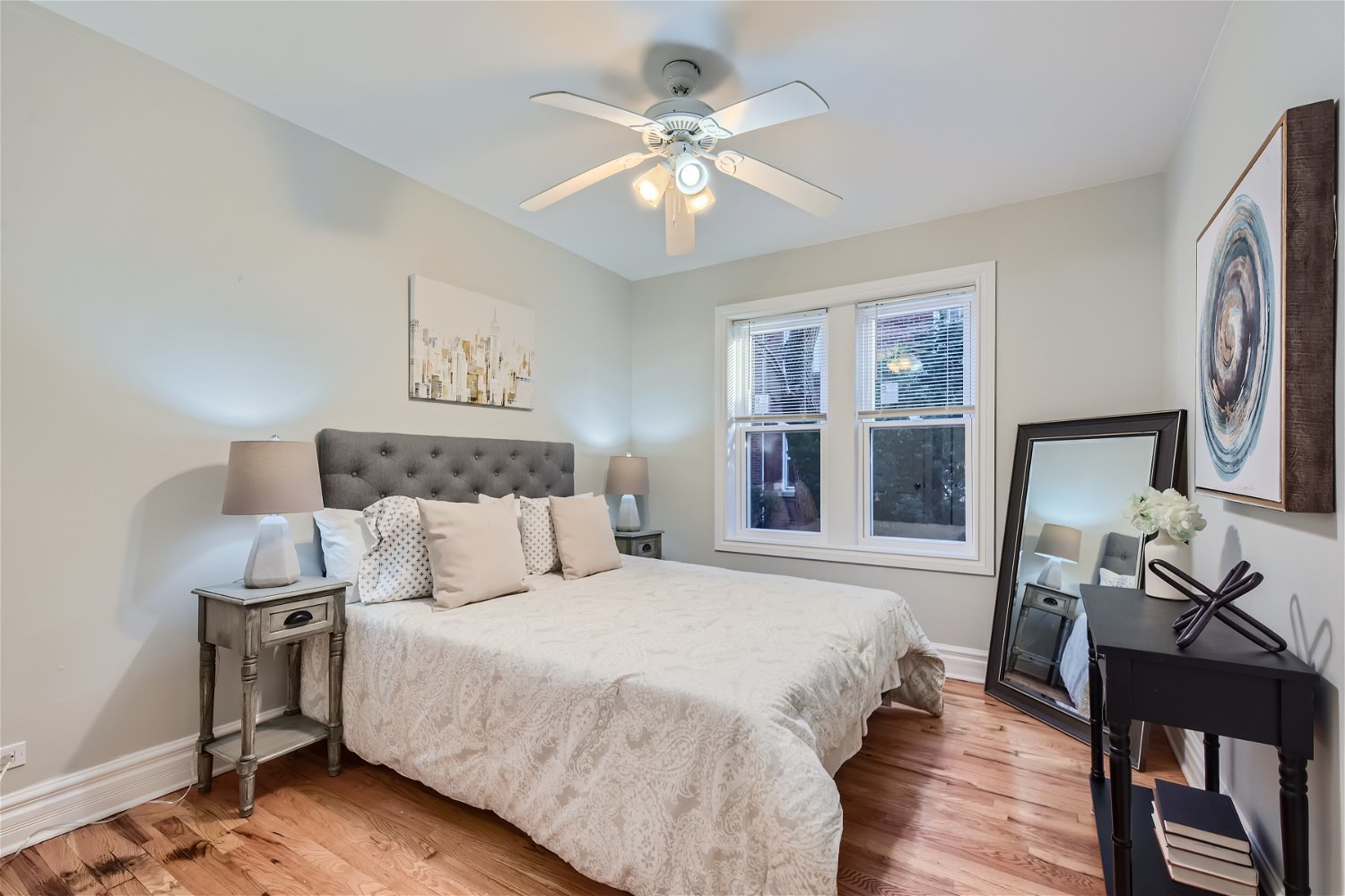 3853 N Kedvale Avenue Unit: B1