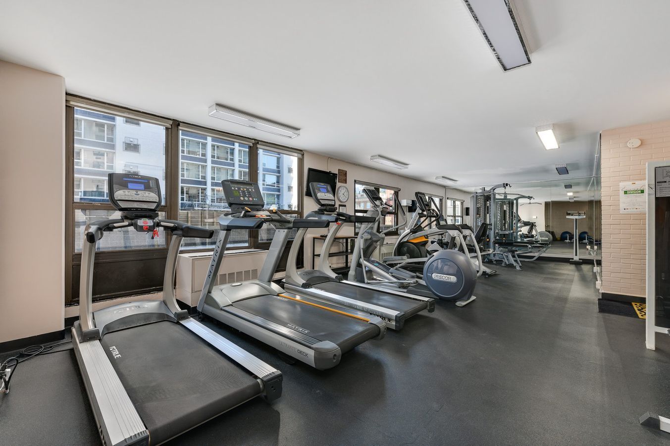 1313 N Ritchie Court Unit: 2001