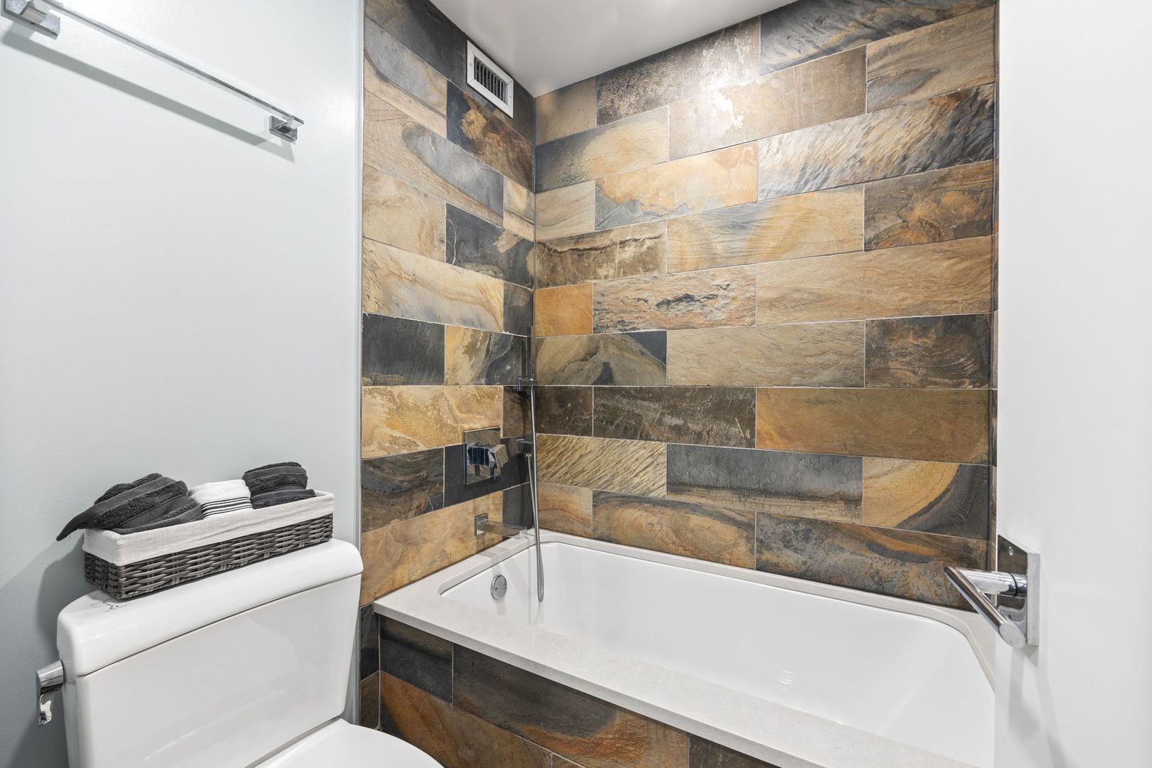 1313 N Ritchie Court Unit: 2001