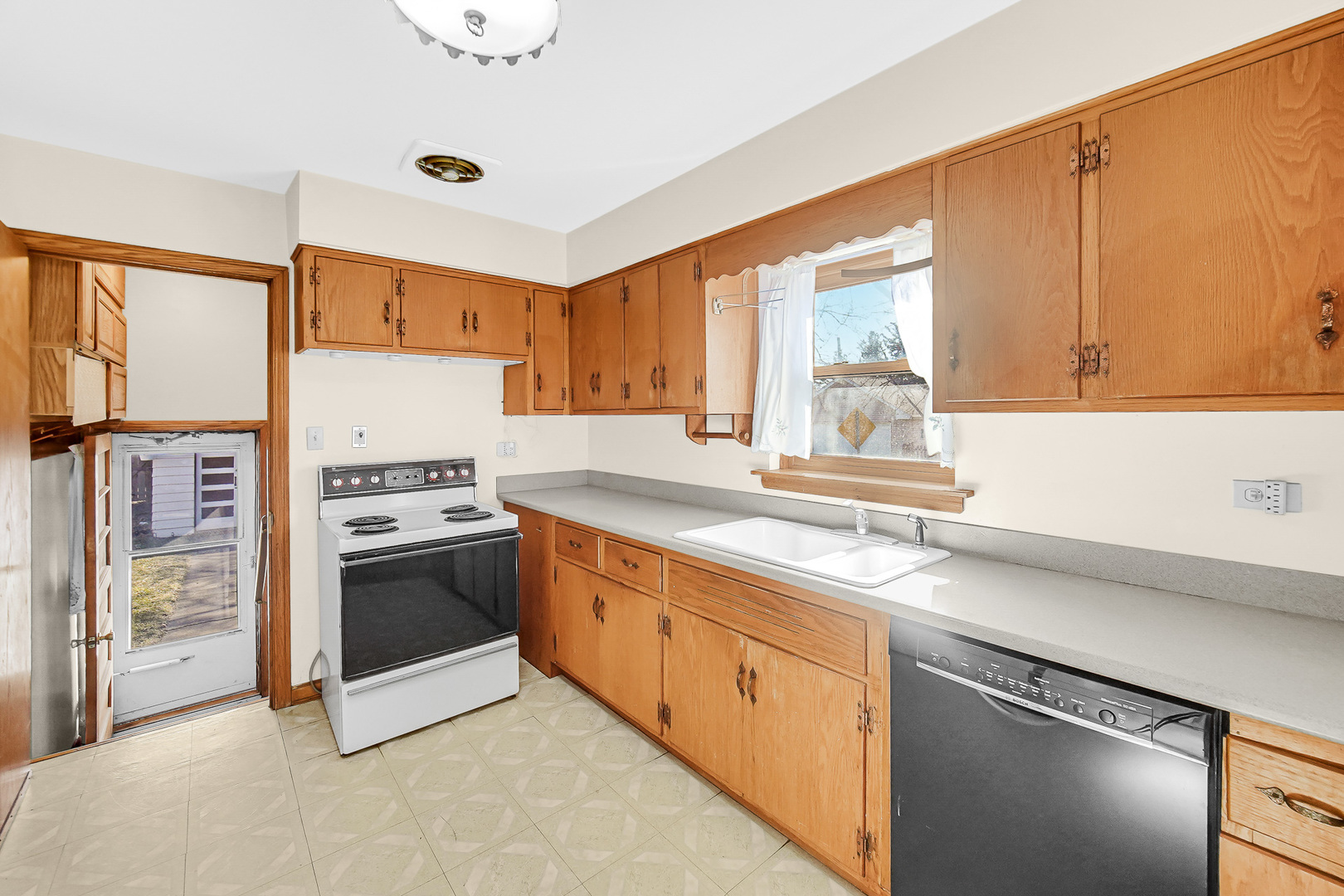 11355 S Talman Avenue