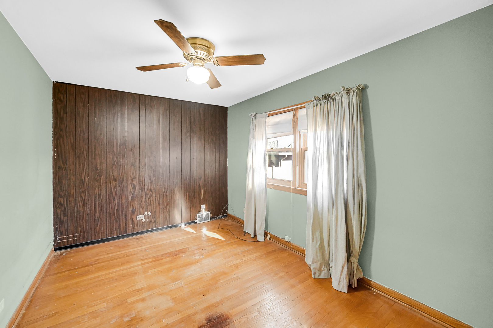 11355 S Talman Avenue