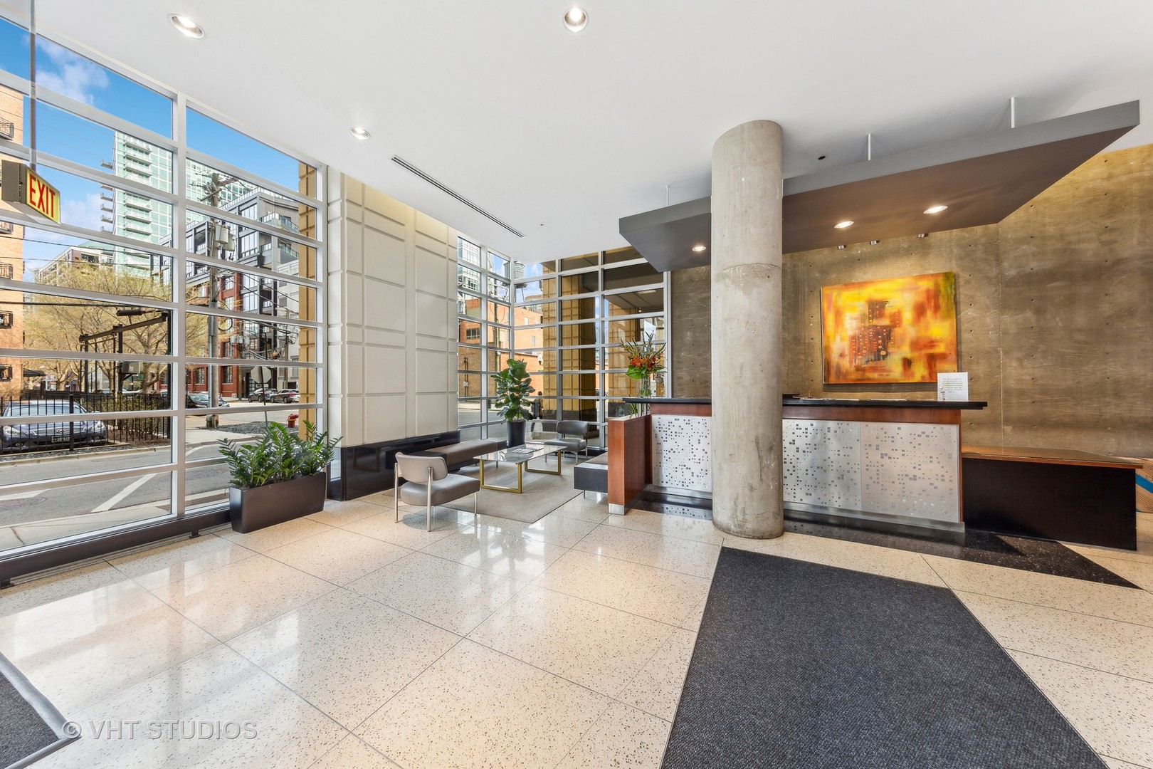 700 N Larrabee Street Unit: 1605