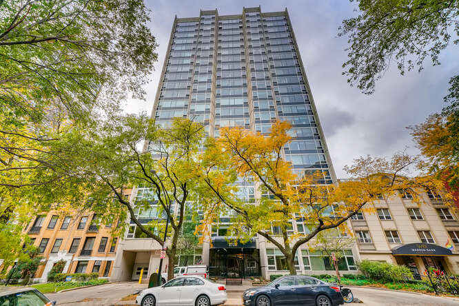 2728 N Hampden Court Unit: 201