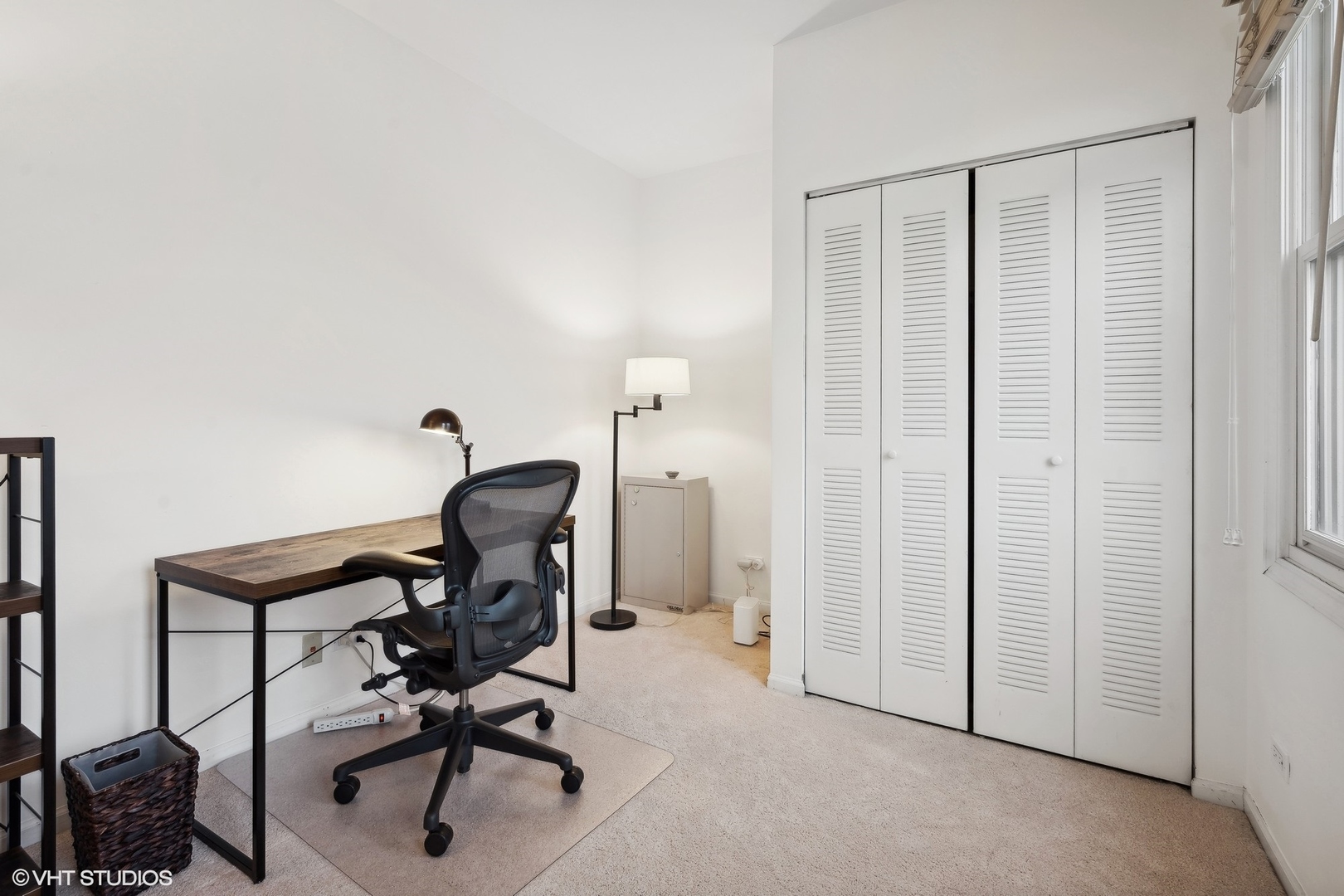 1801 W Winnemac Avenue Unit: D