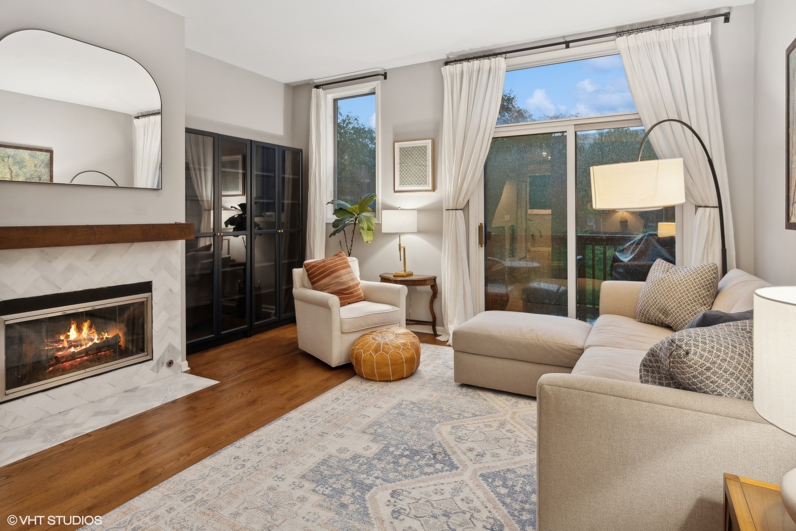 1801 W Winnemac Avenue Unit: D