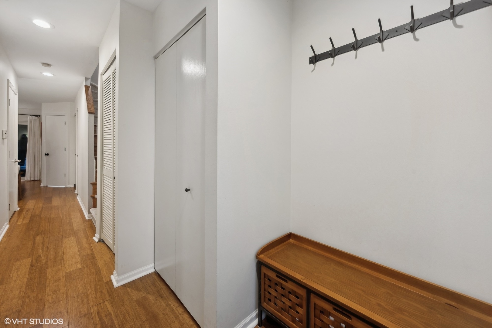 1801 W Winnemac Avenue Unit: D