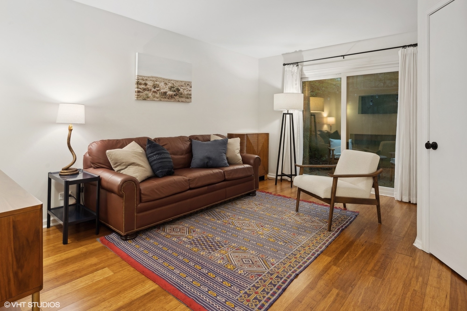 1801 W Winnemac Avenue Unit: D