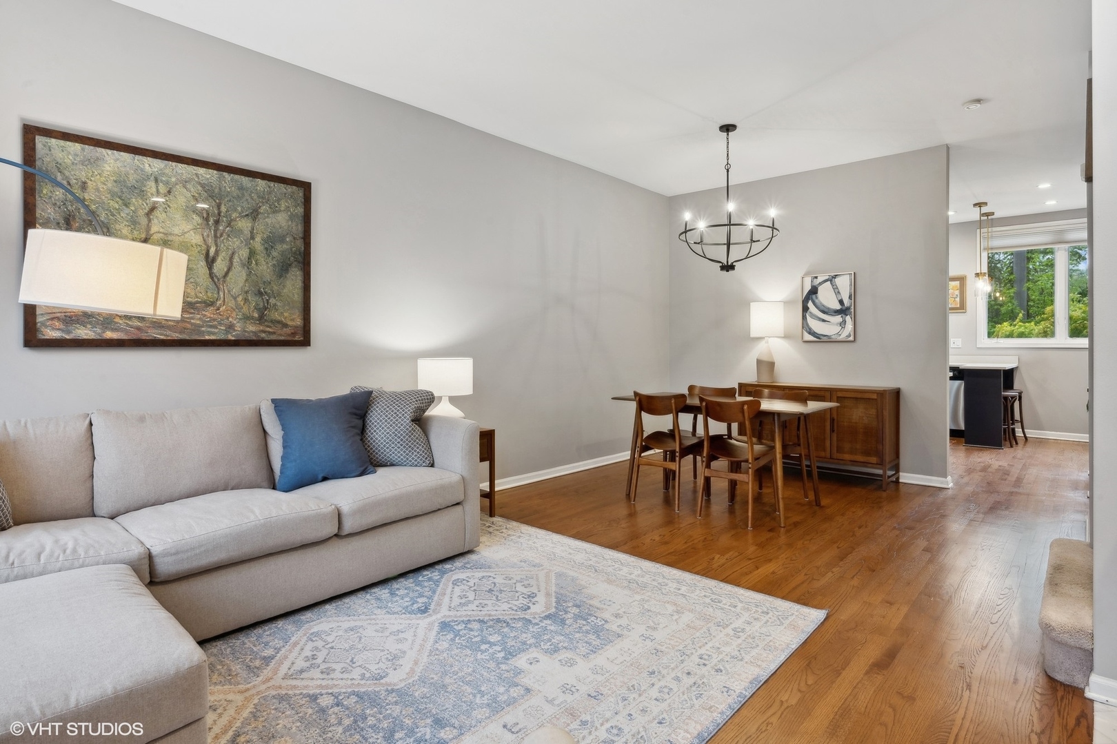 1801 W Winnemac Avenue Unit: D