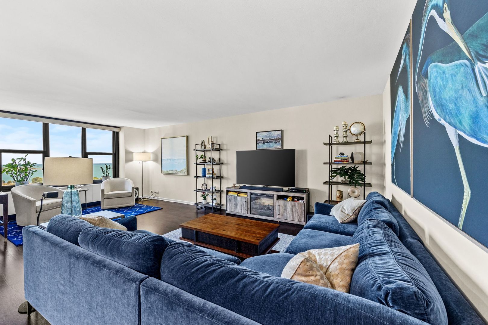 3150 N Lake Shore Drive Unit: 22C