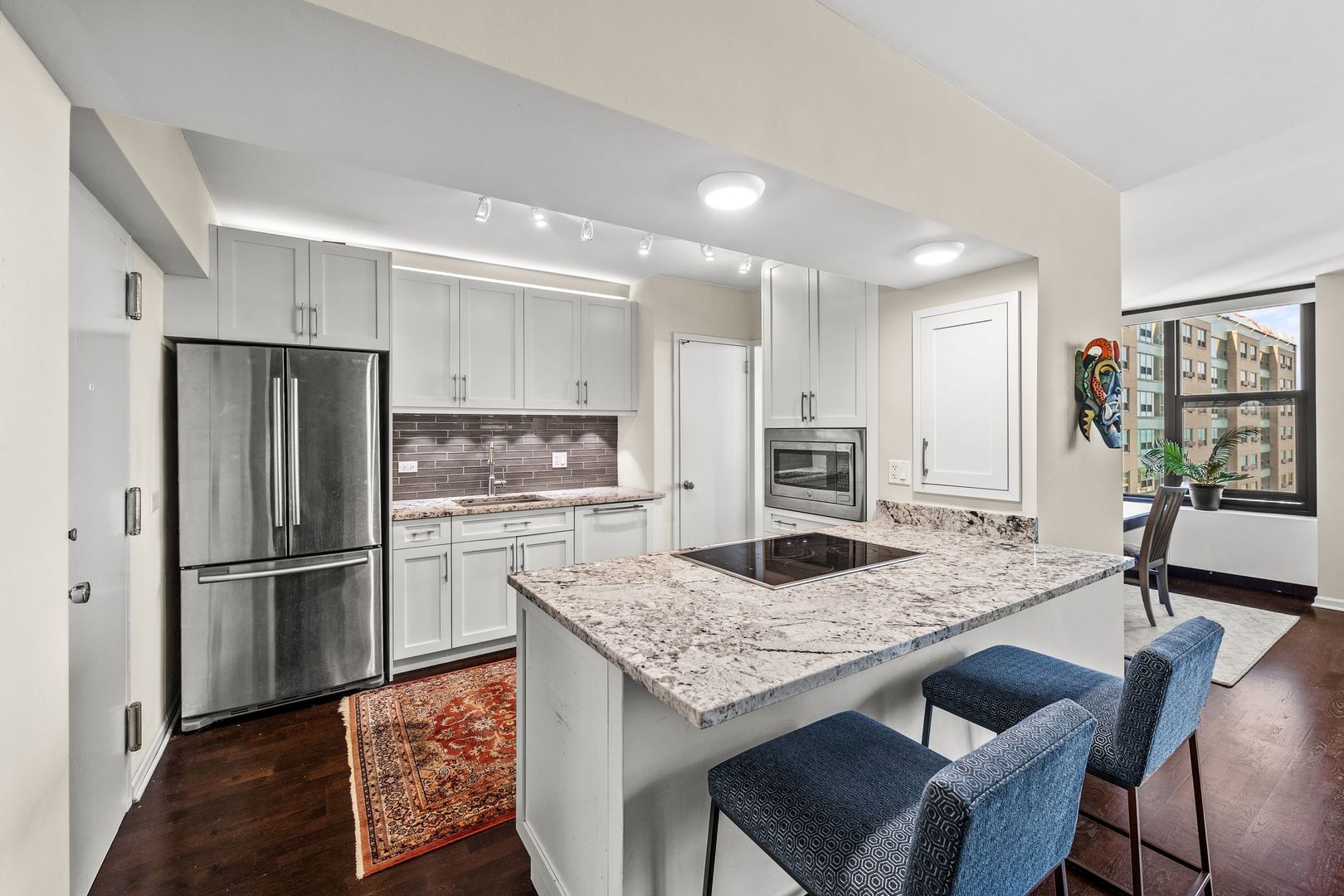3150 N Lake Shore Drive Unit: 22C