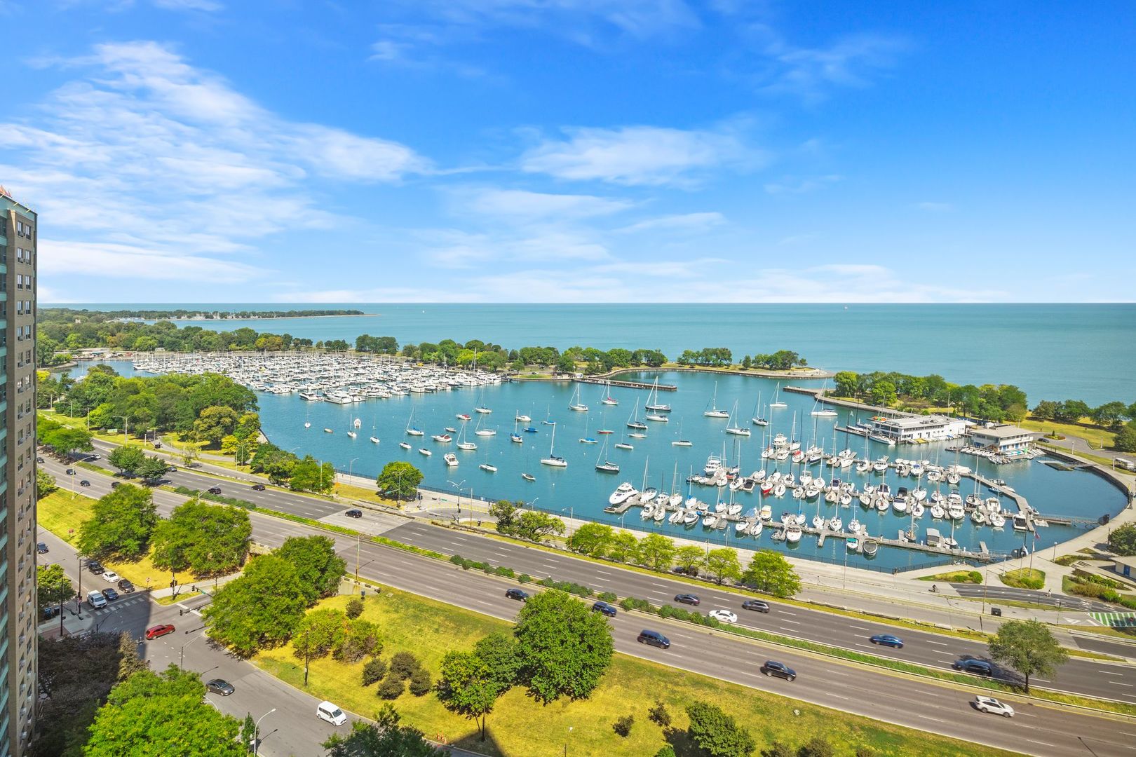 3150 N Lake Shore Drive Unit: 22C