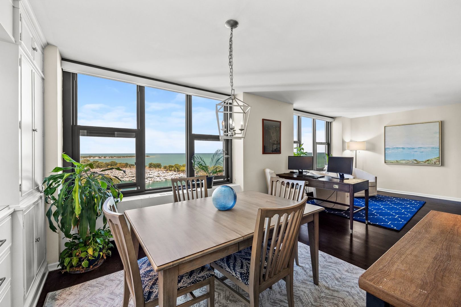 3150 N Lake Shore Drive Unit: 22C