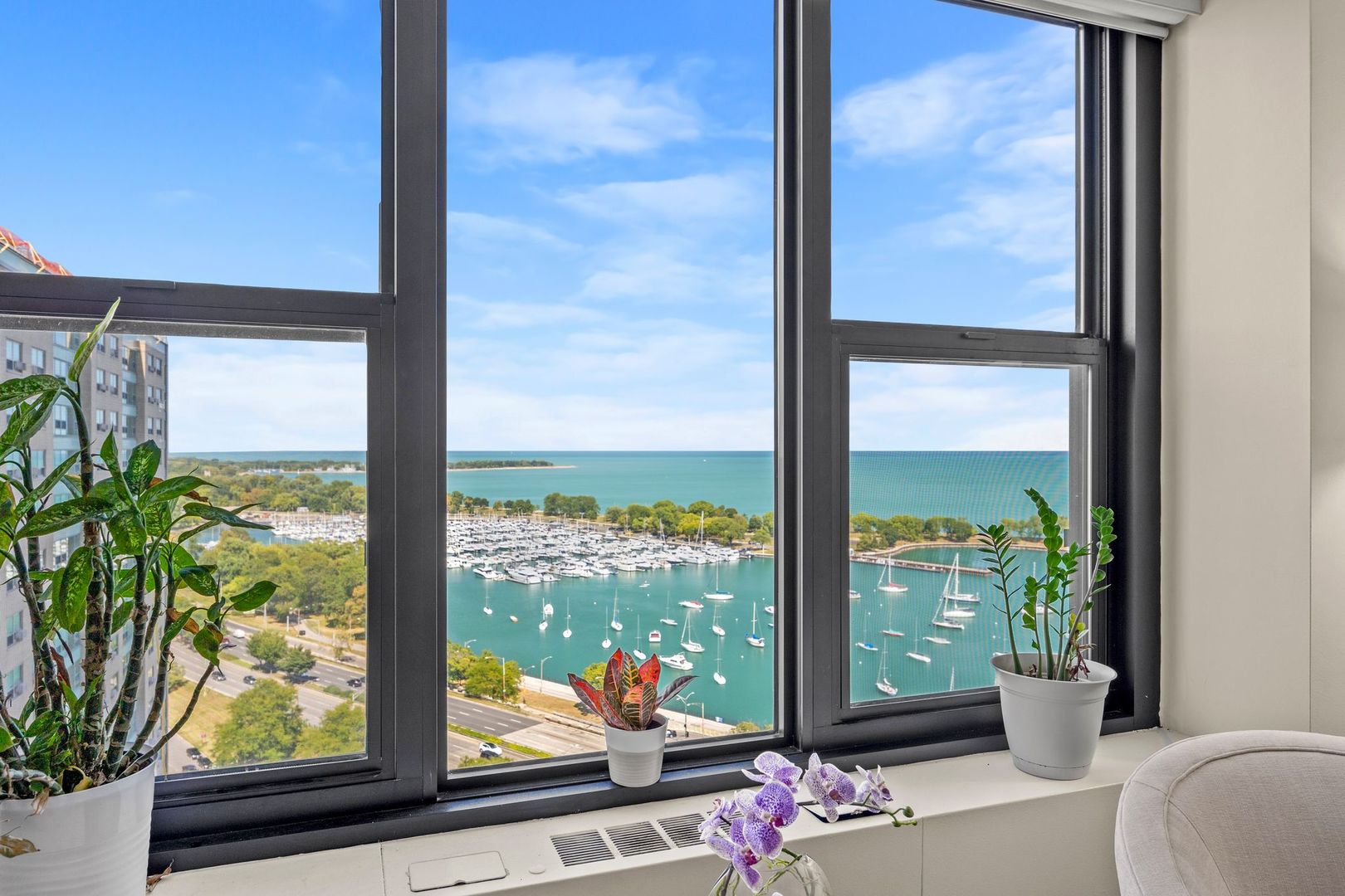3150 N Lake Shore Drive Unit: 22C