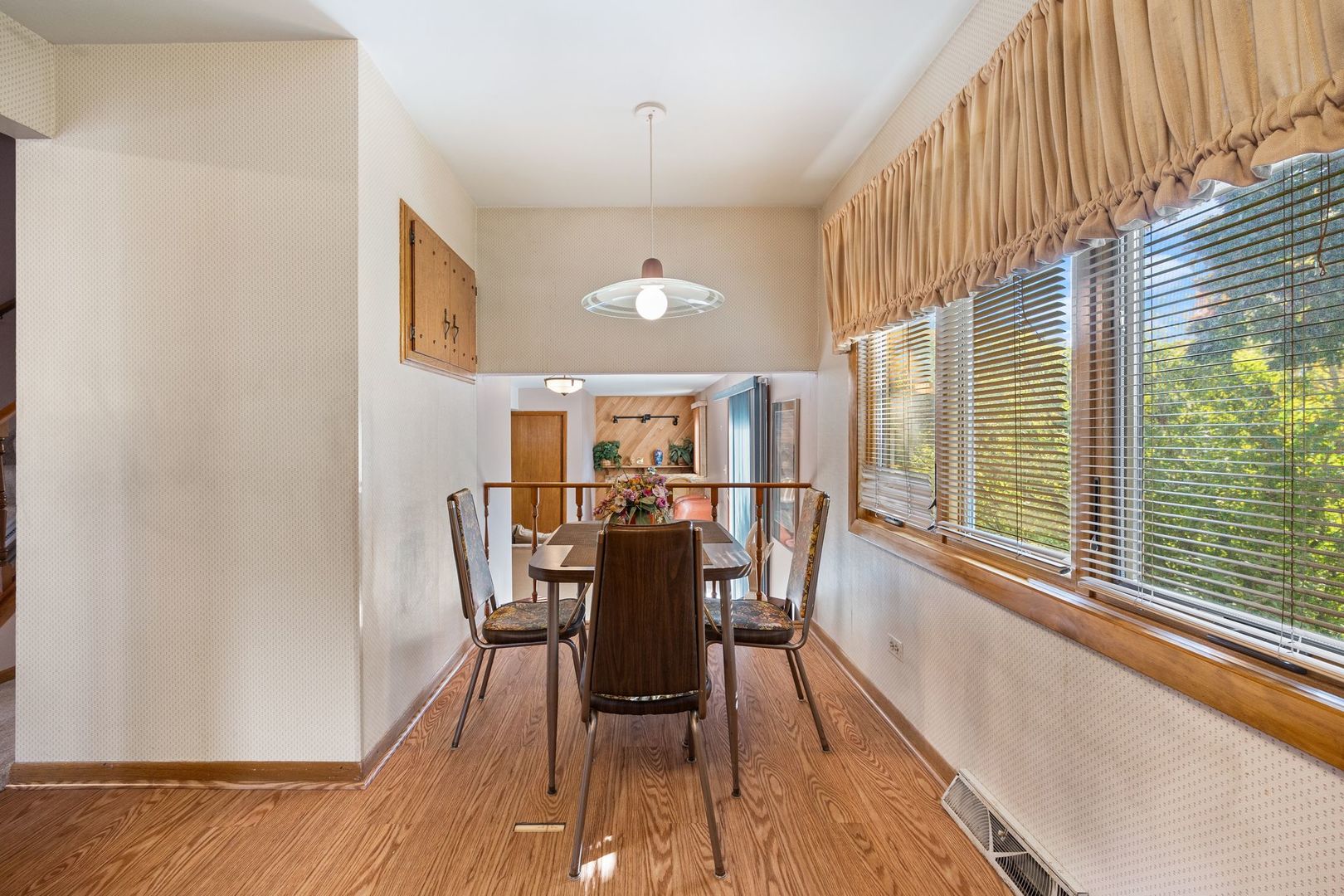 6151 W 83rd Street