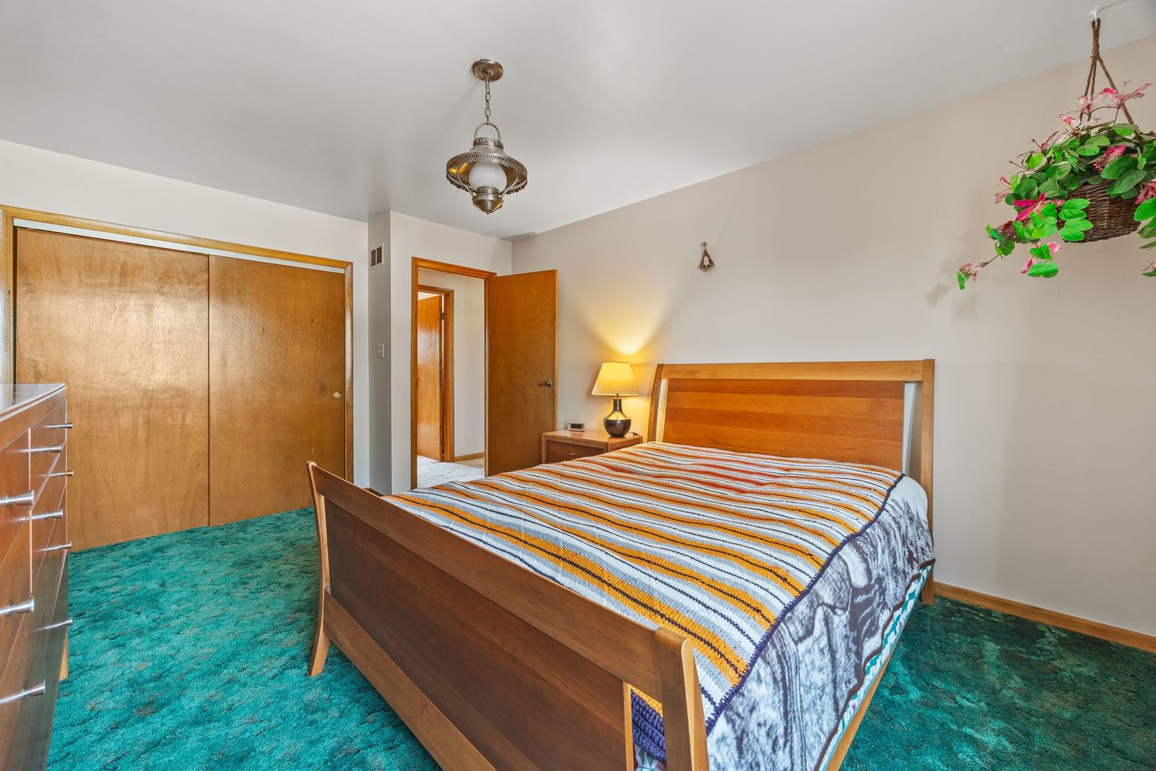 6151 W 83rd Street
