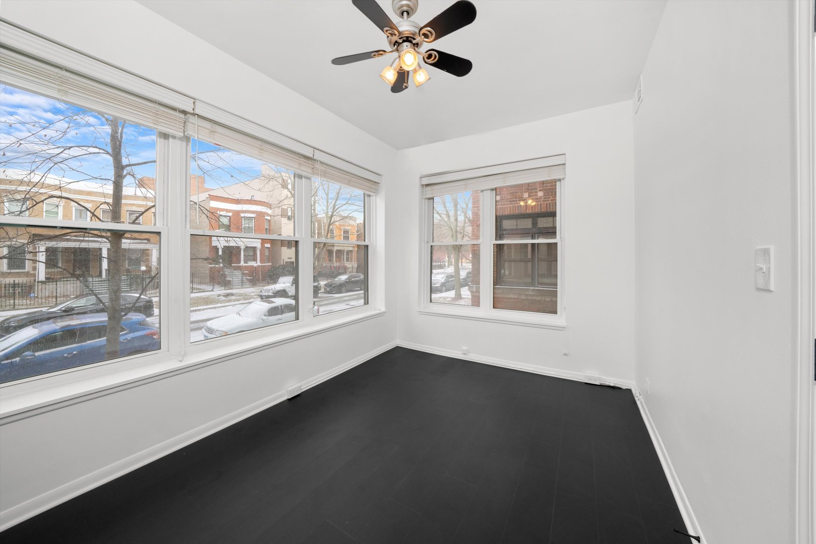 5224 S Ingleside Avenue Unit: 1