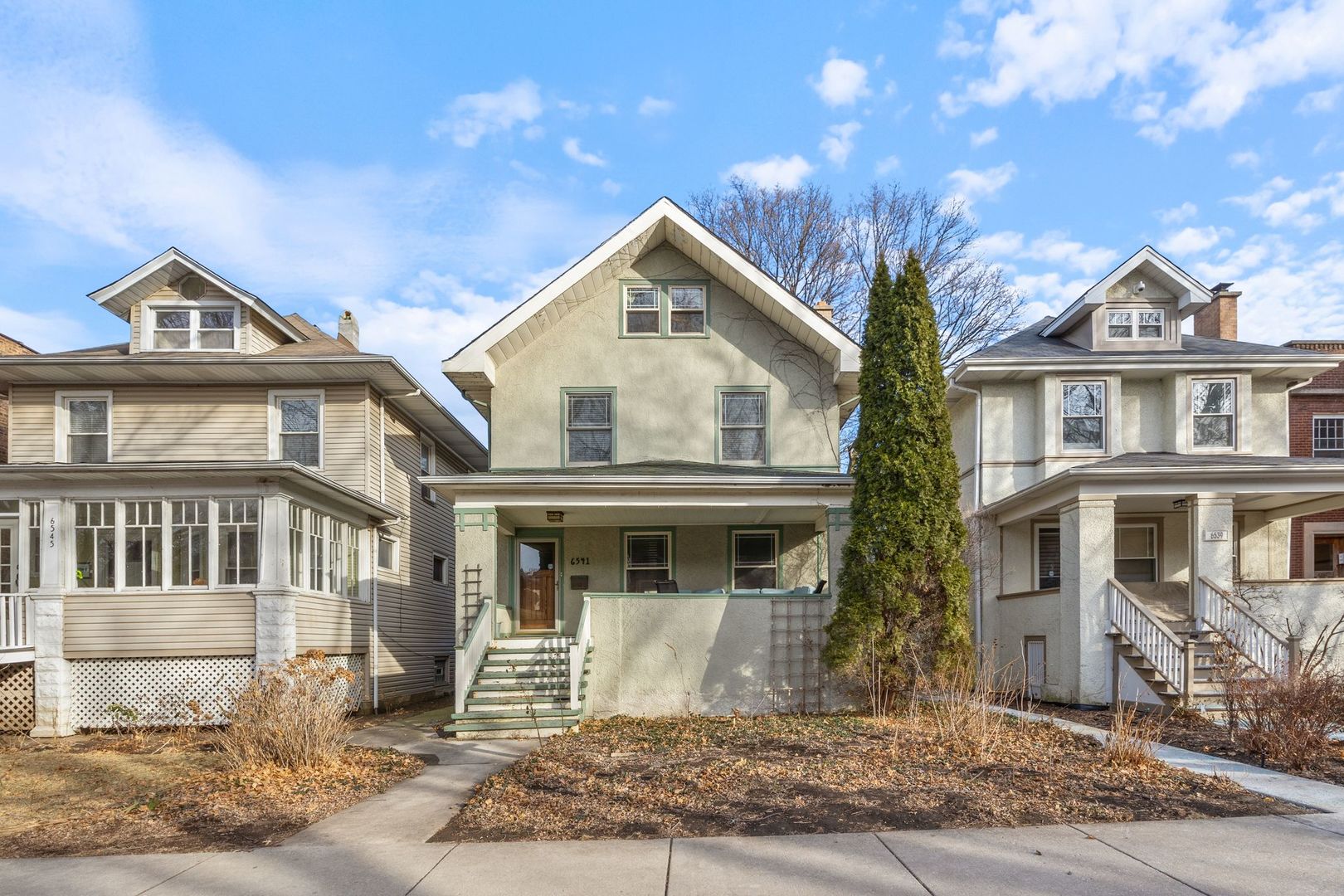 6541 N Bosworth Avenue