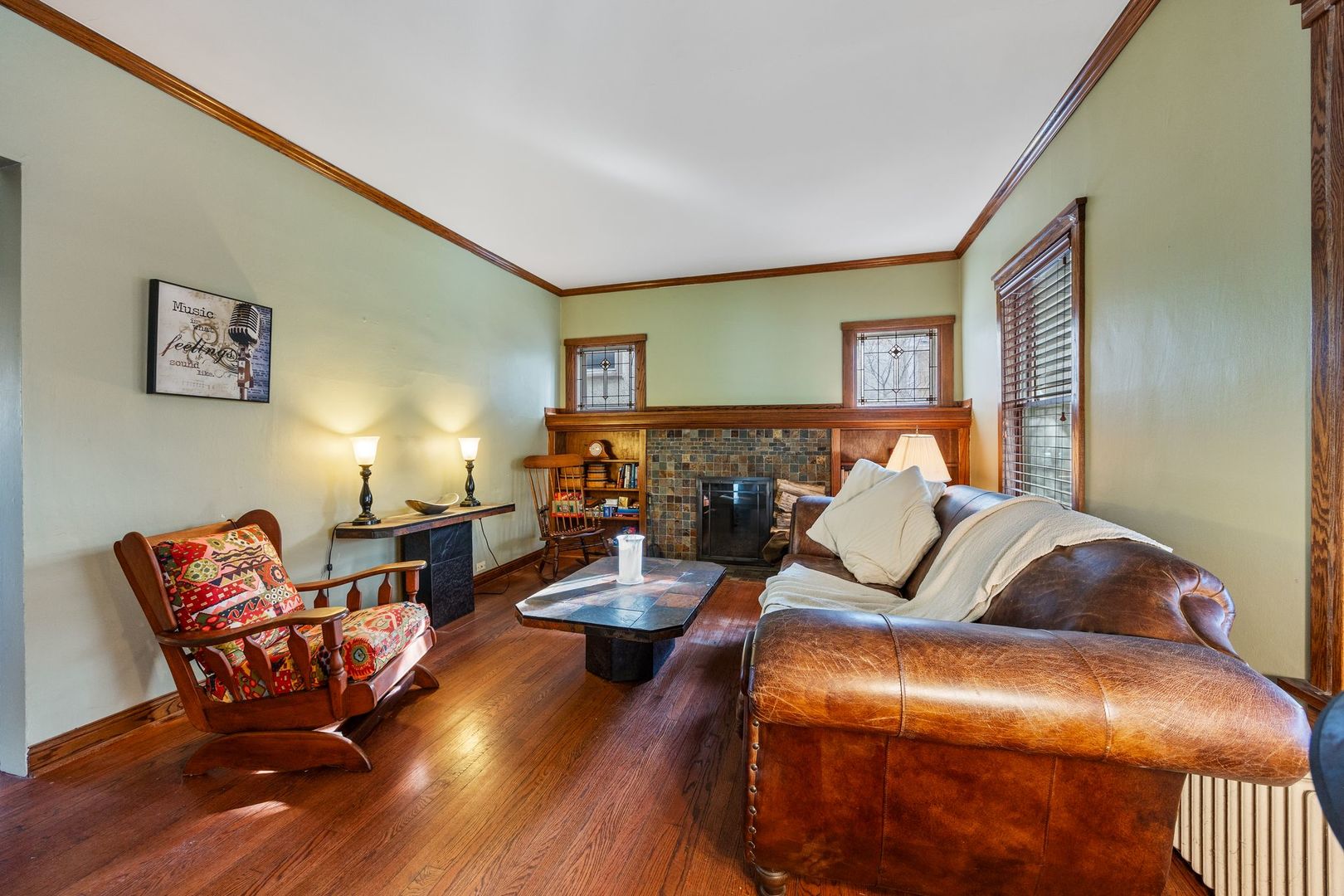 6541 N Bosworth Avenue