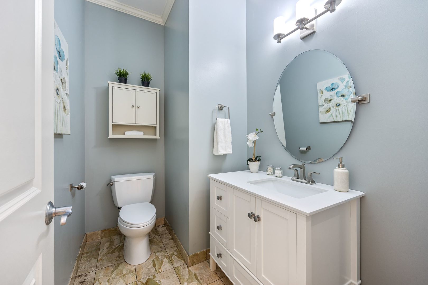 3732 N Kenmore Avenue Unit: 1