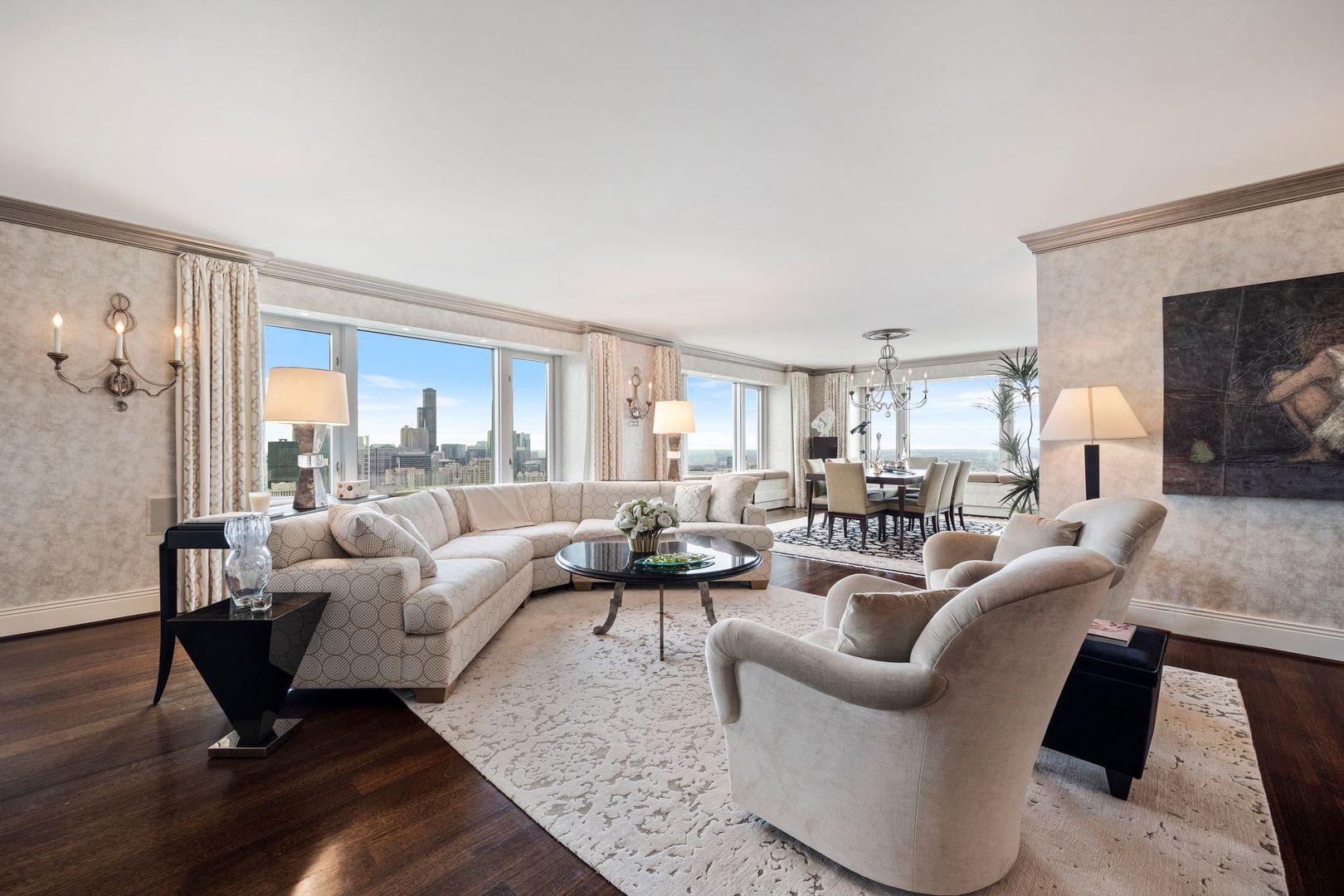 132 E Delaware Place Unit: 5501