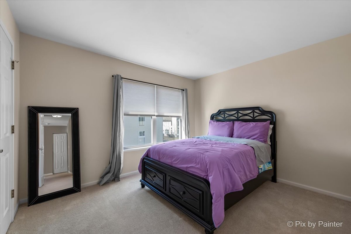 938 Charlela Lane