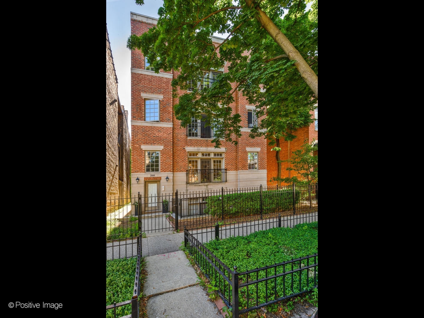 2444 N Seminary Avenue Unit: 3