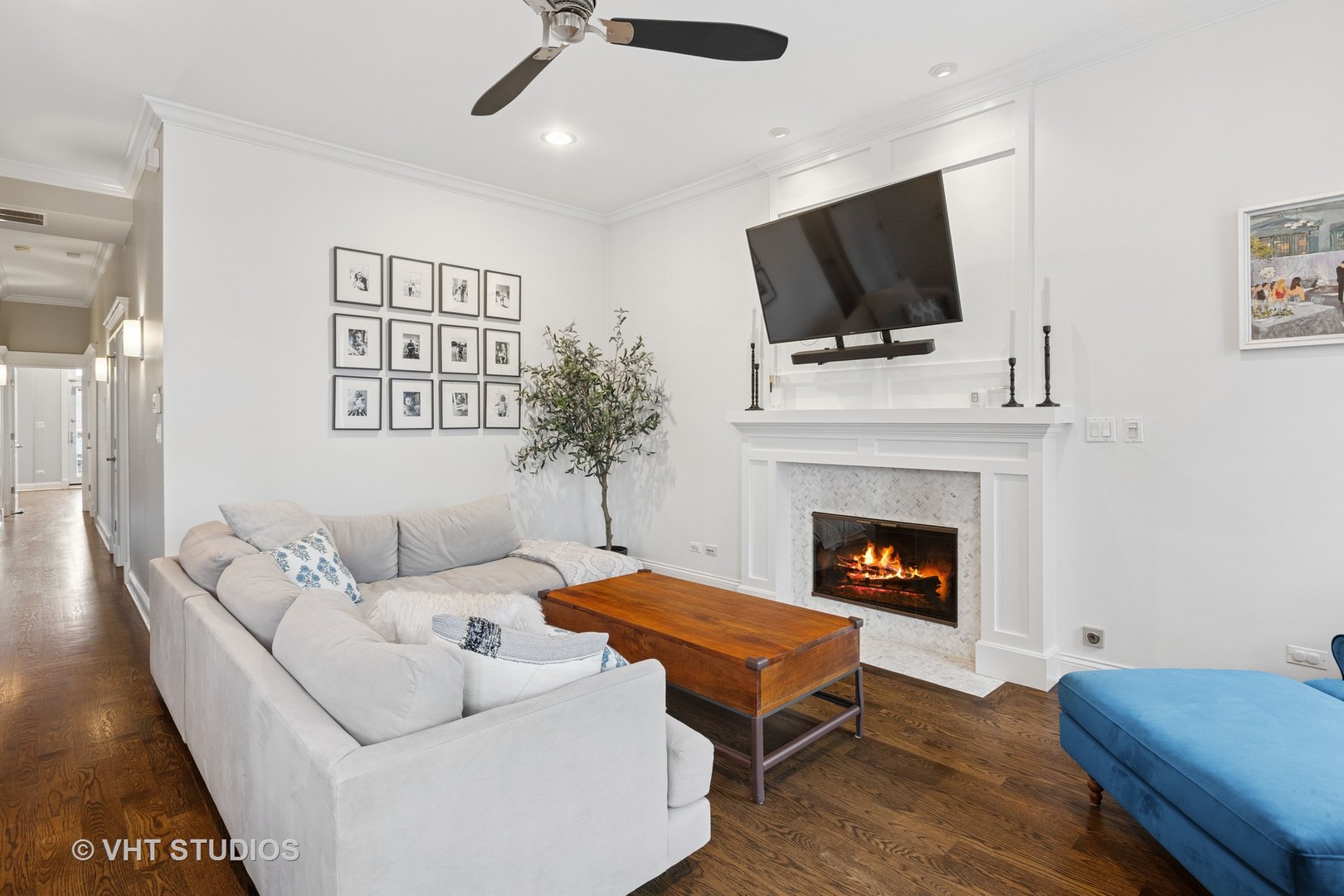 2444 N Seminary Avenue Unit: 3