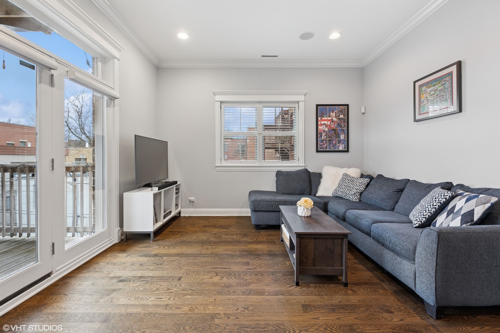 2444 N Seminary Avenue Unit: 3
