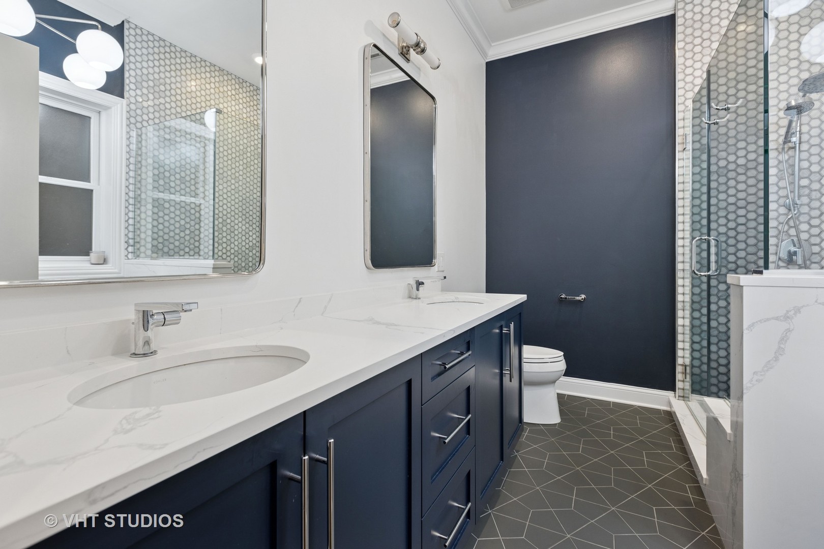 2444 N Seminary Avenue Unit: 3