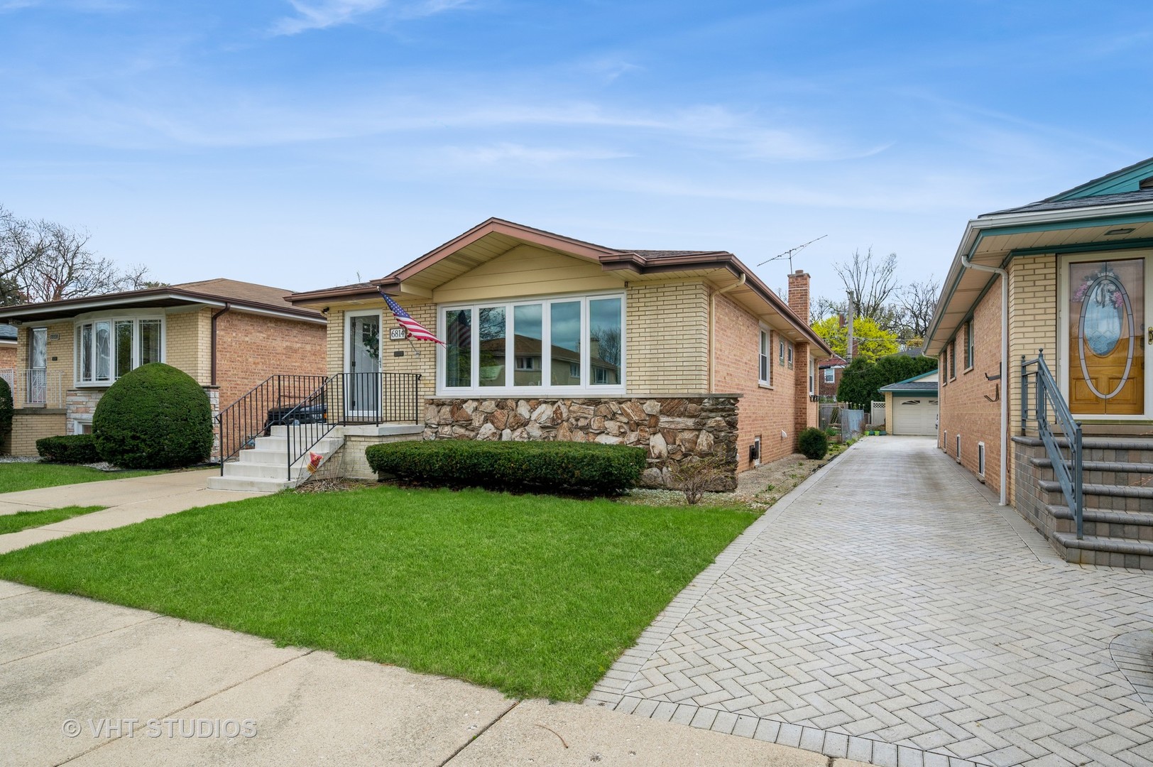 6814 N Dowagiac Avenue