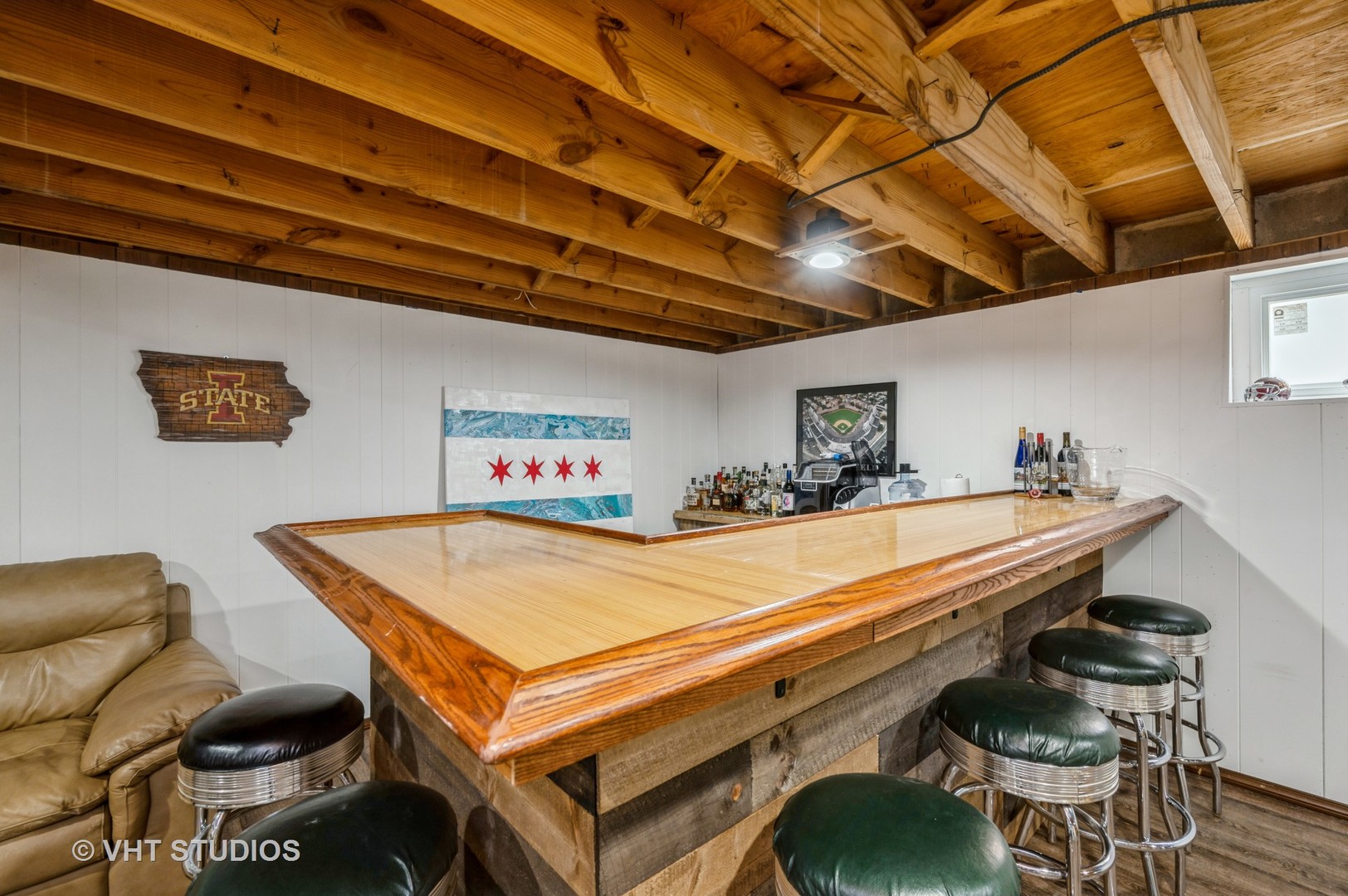 6814 N Dowagiac Avenue