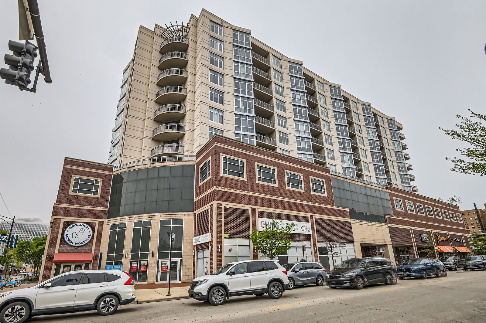 1134 W GRANVILLE Avenue Unit: 712