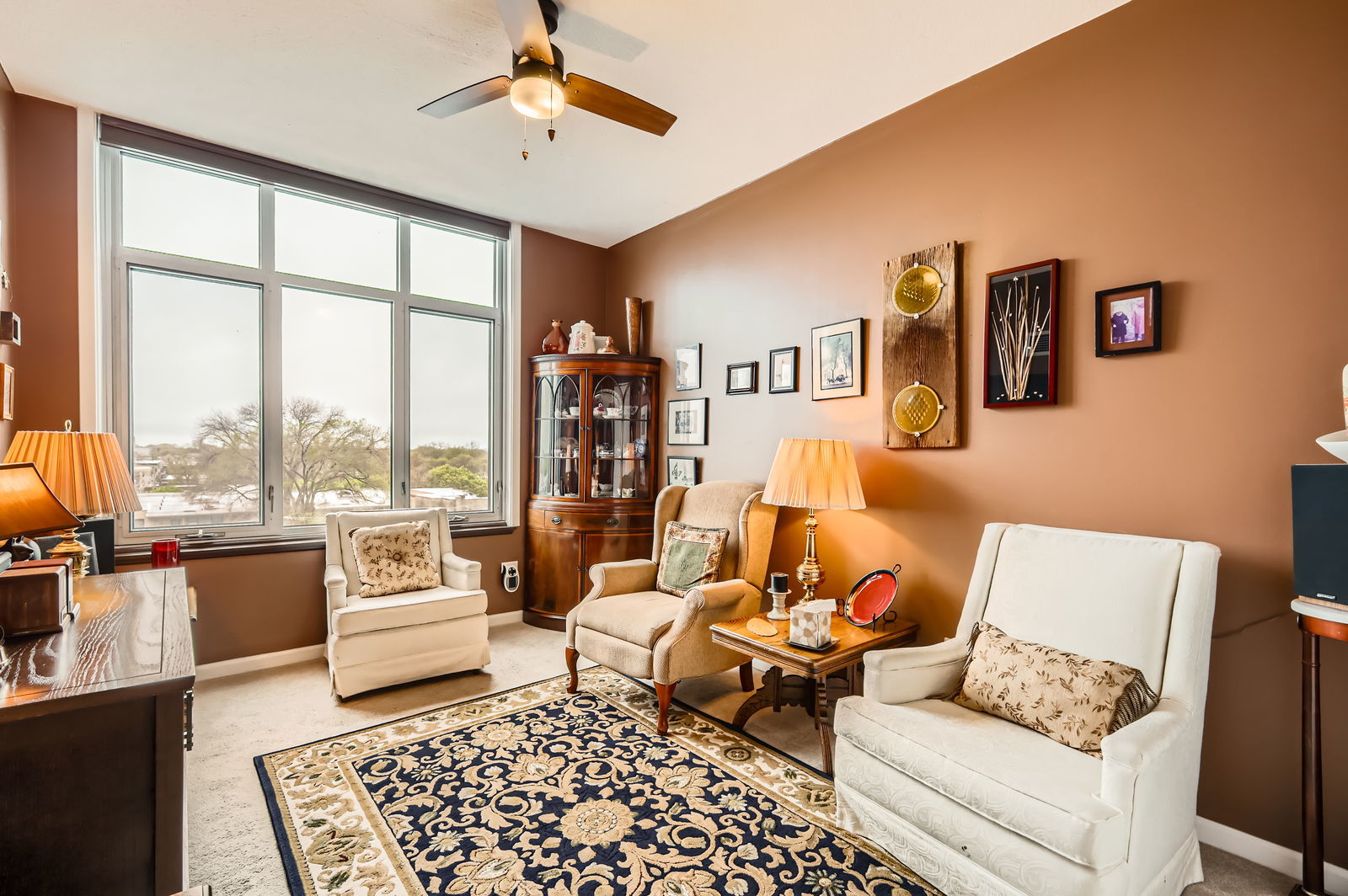 1134 W GRANVILLE Avenue Unit: 712