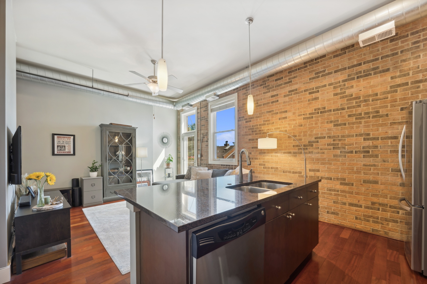 3133 N Lakewood Avenue Unit: 3I