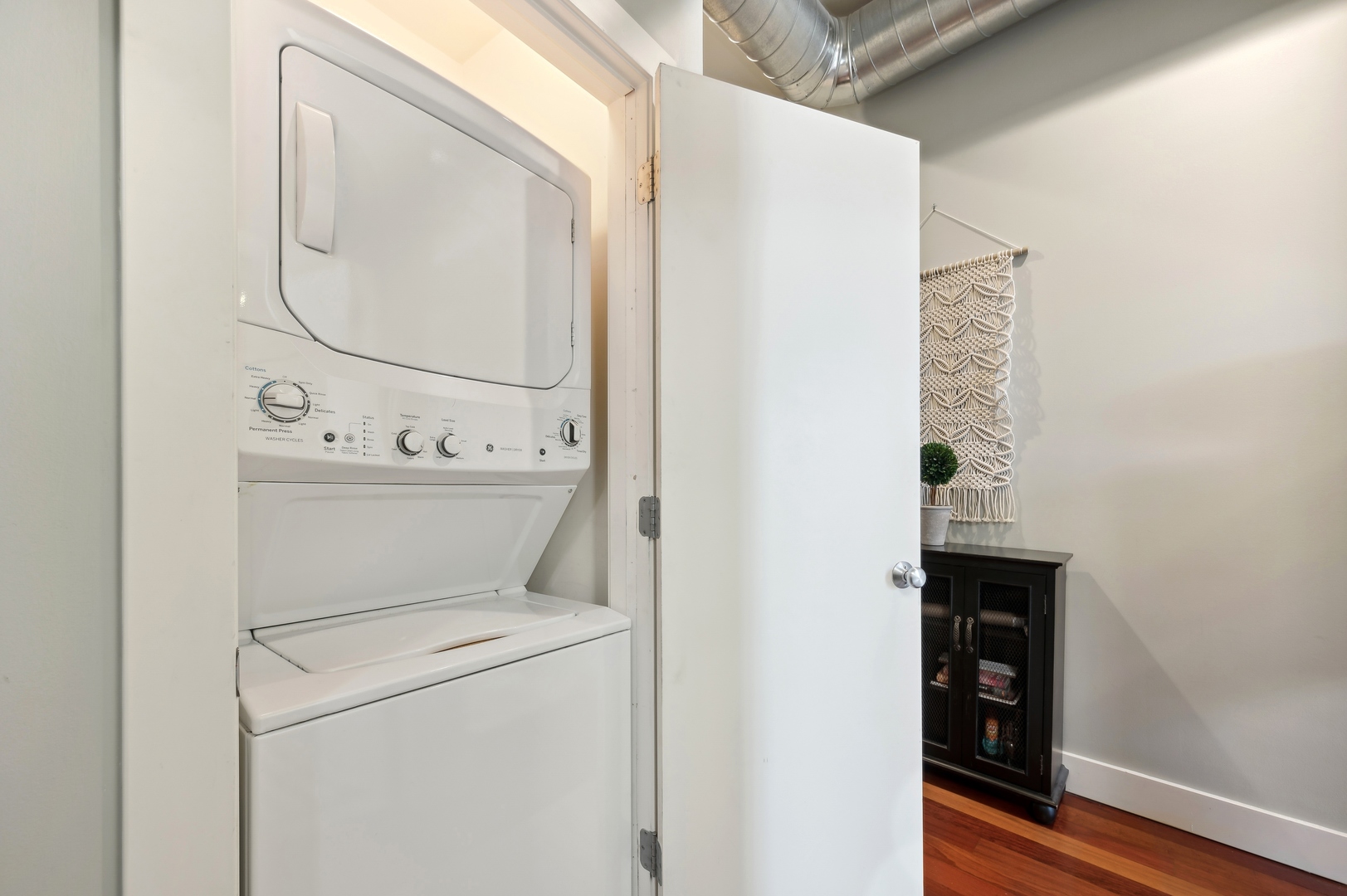 3133 N Lakewood Avenue Unit: 3I