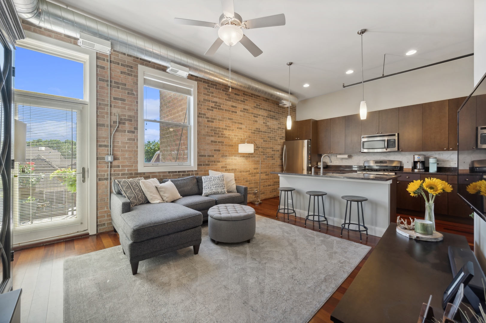 3133 N Lakewood Avenue Unit: 3I