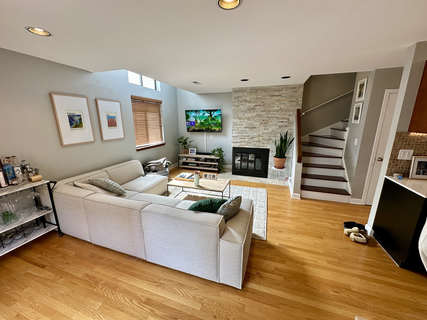 1651 N Dayton Street Unit: 303