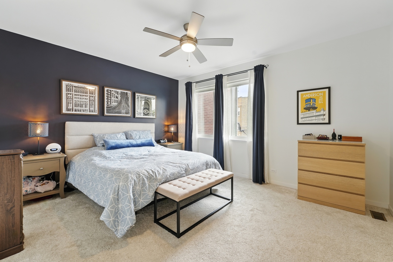 1904 N Springfield Avenue