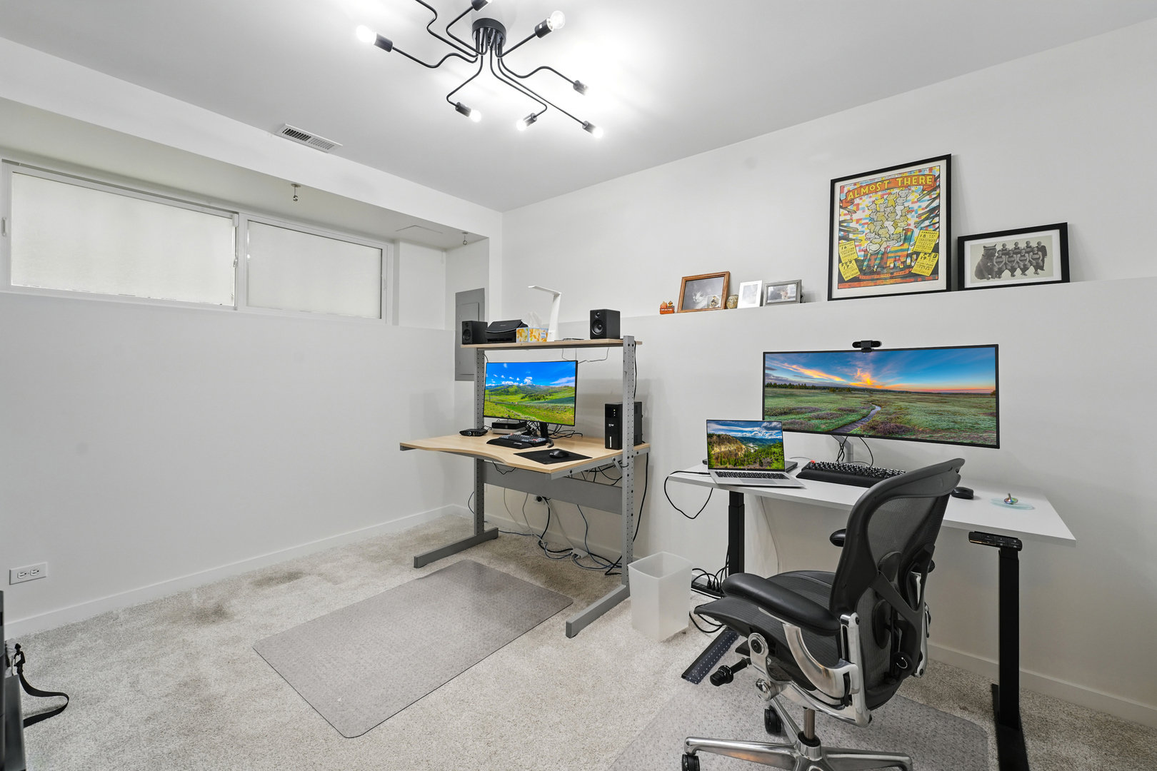 1904 N Springfield Avenue