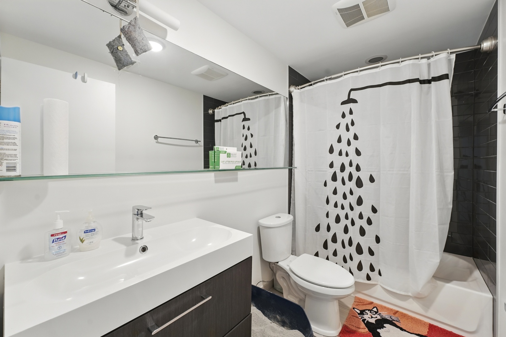 1904 N Springfield Avenue