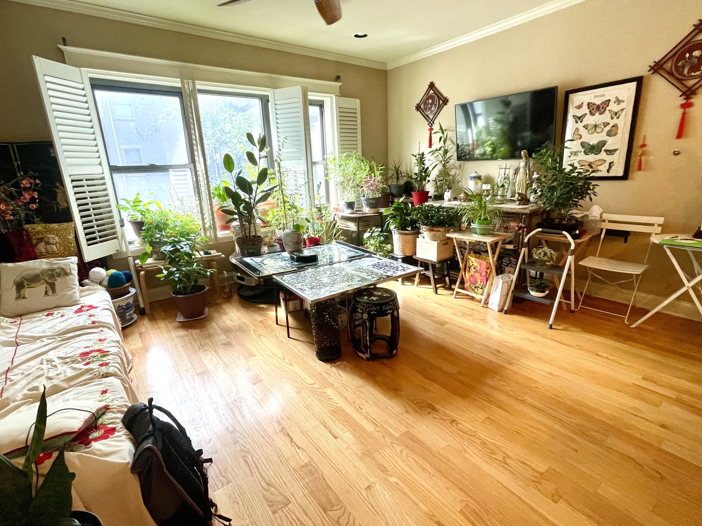 1520 W Winona Street Unit: 2