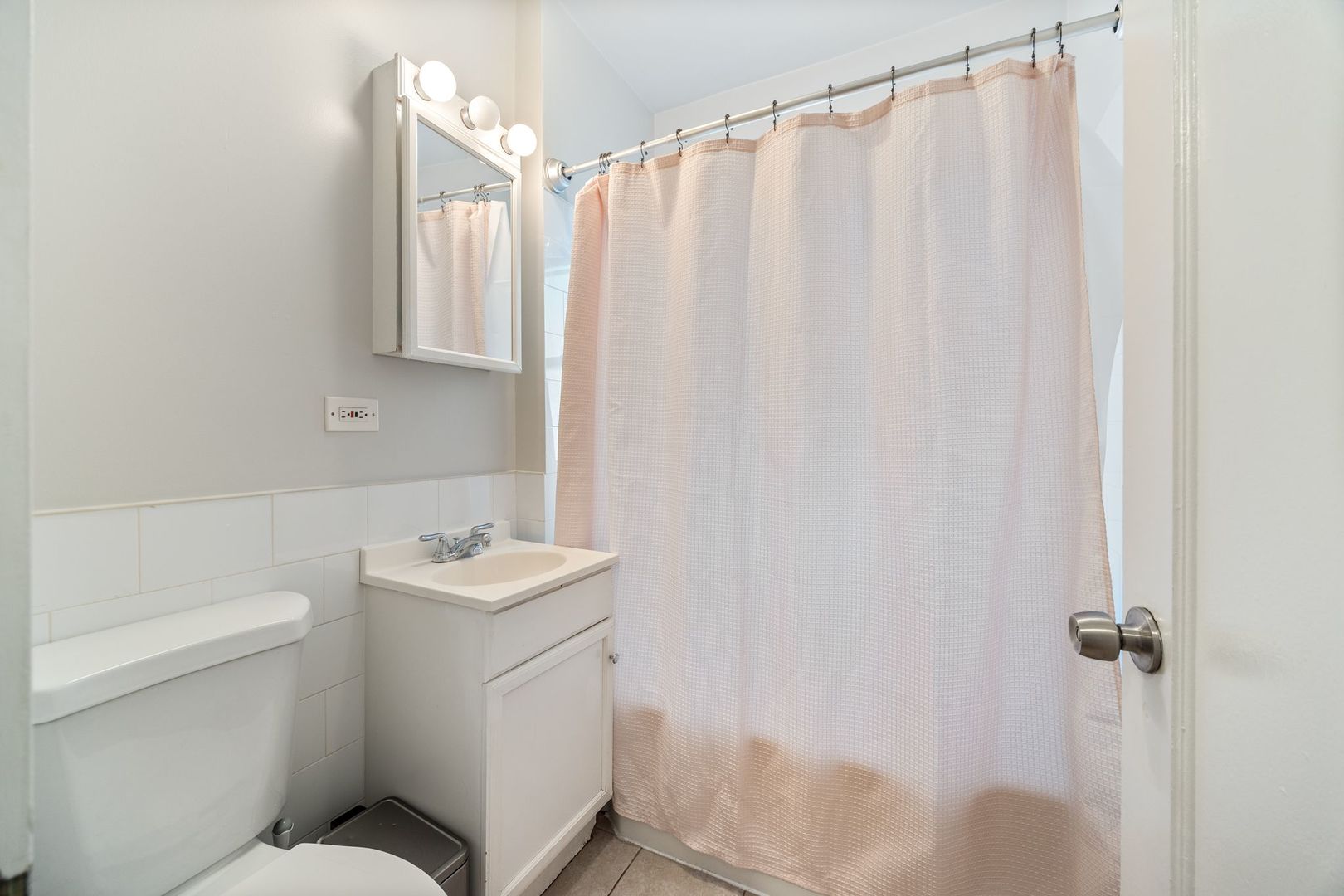 4753 N Talman Street Unit: 2S