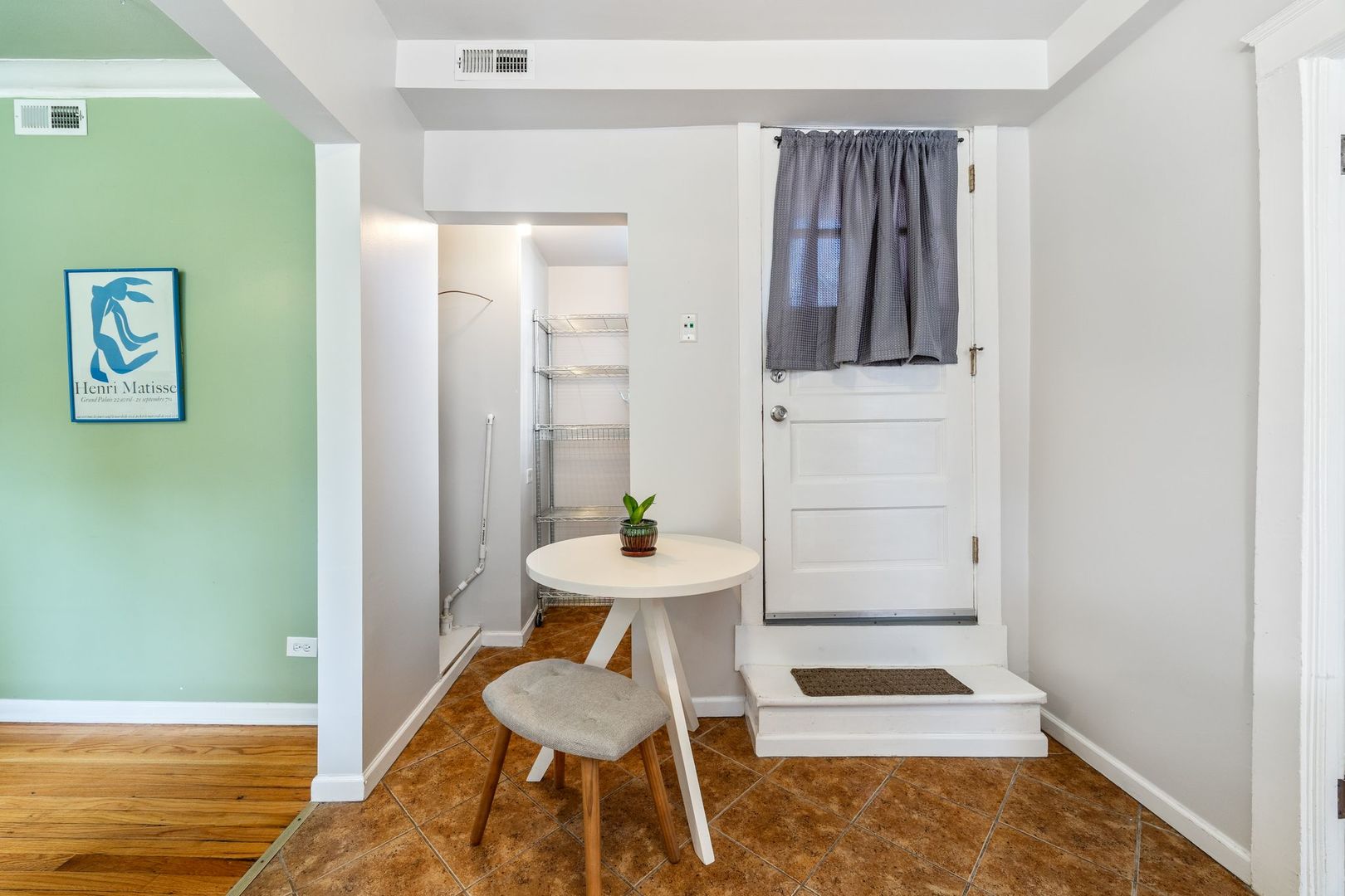 4753 N Talman Street Unit: 2S