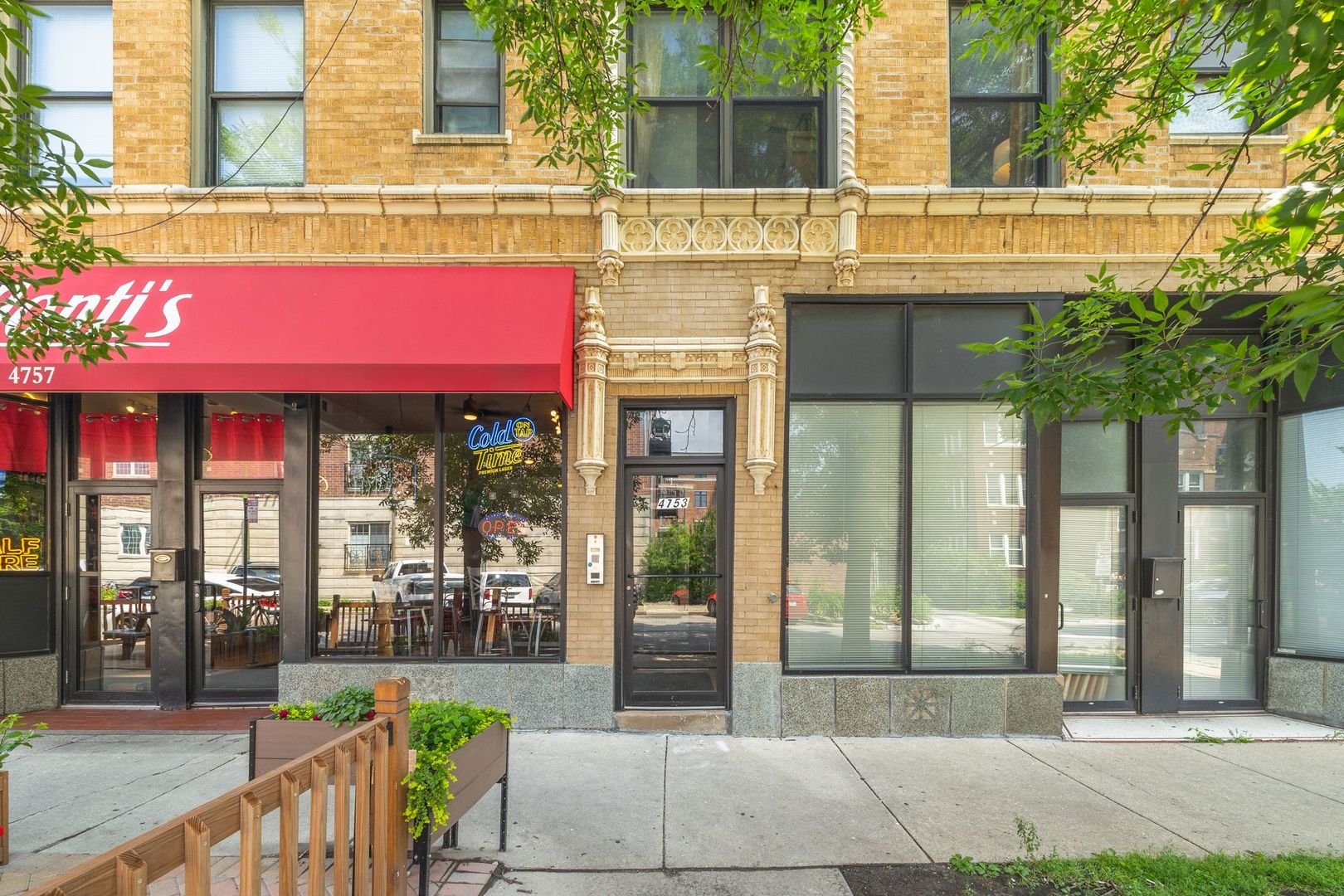 4753 N Talman Street Unit: 2S